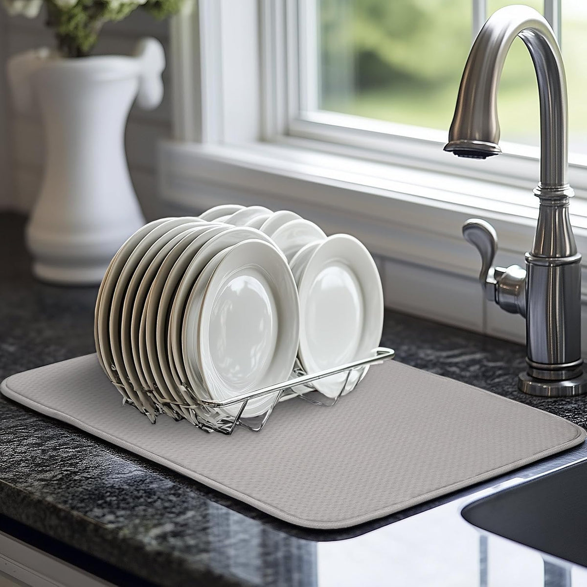 Dish Dryer Mat, Dish Drying Mats For Kitchen Counter, Large Dish Drying Pad for Kitchen Counter, Microfiber Dish Drying Mat for Sinks, Drainer Mats, 20 x 15 inches (Gray)