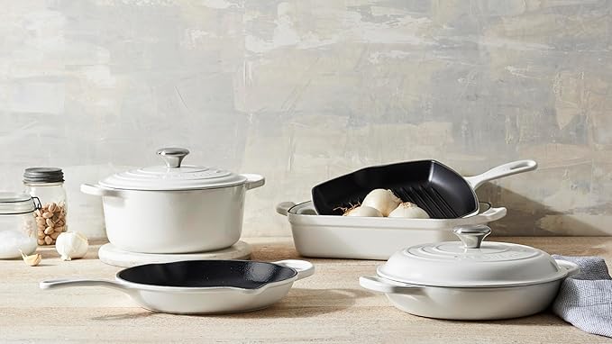 Le Creuset Enameled Cast Iron Signature Round Dutch Oven, 4.5 qt., White