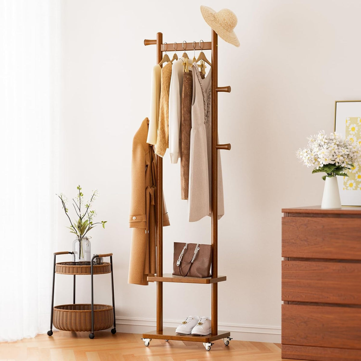 Solid Wood Coat Rack Freestanding Clothing Rack with Wheels & 2 Shelves Storage & 5 Hooks Heavy Duty Clothes Rack Wood Coat Tree Stand Hat Hanger Rack for Corner Bedroom Entryway Living Room Hotel