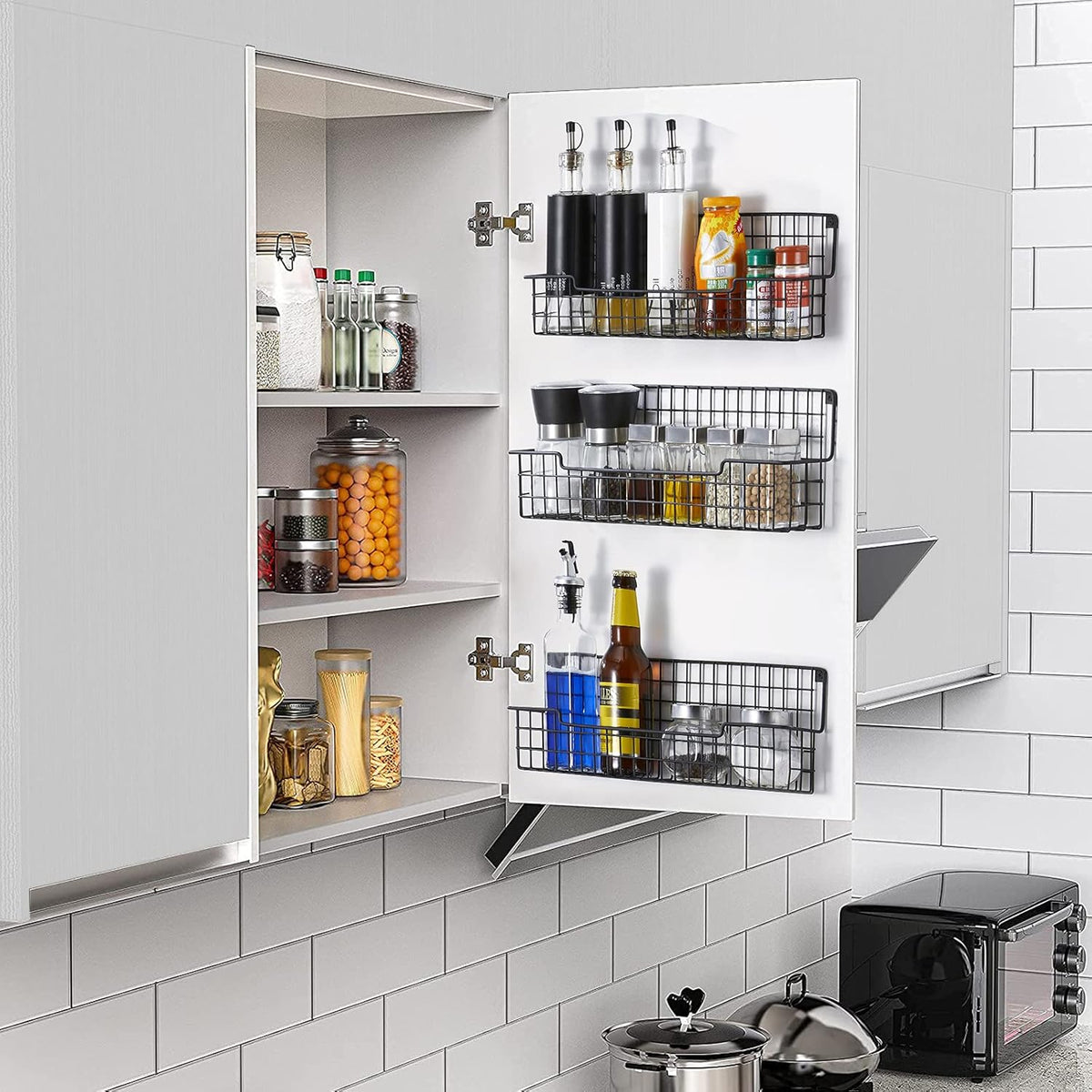 Spice Rack Wall Mount, Spice Organizer for Cabinet & Pantry Door, Set of 4 Hanging Spice Rack Saving Space for Kitchen, Black
