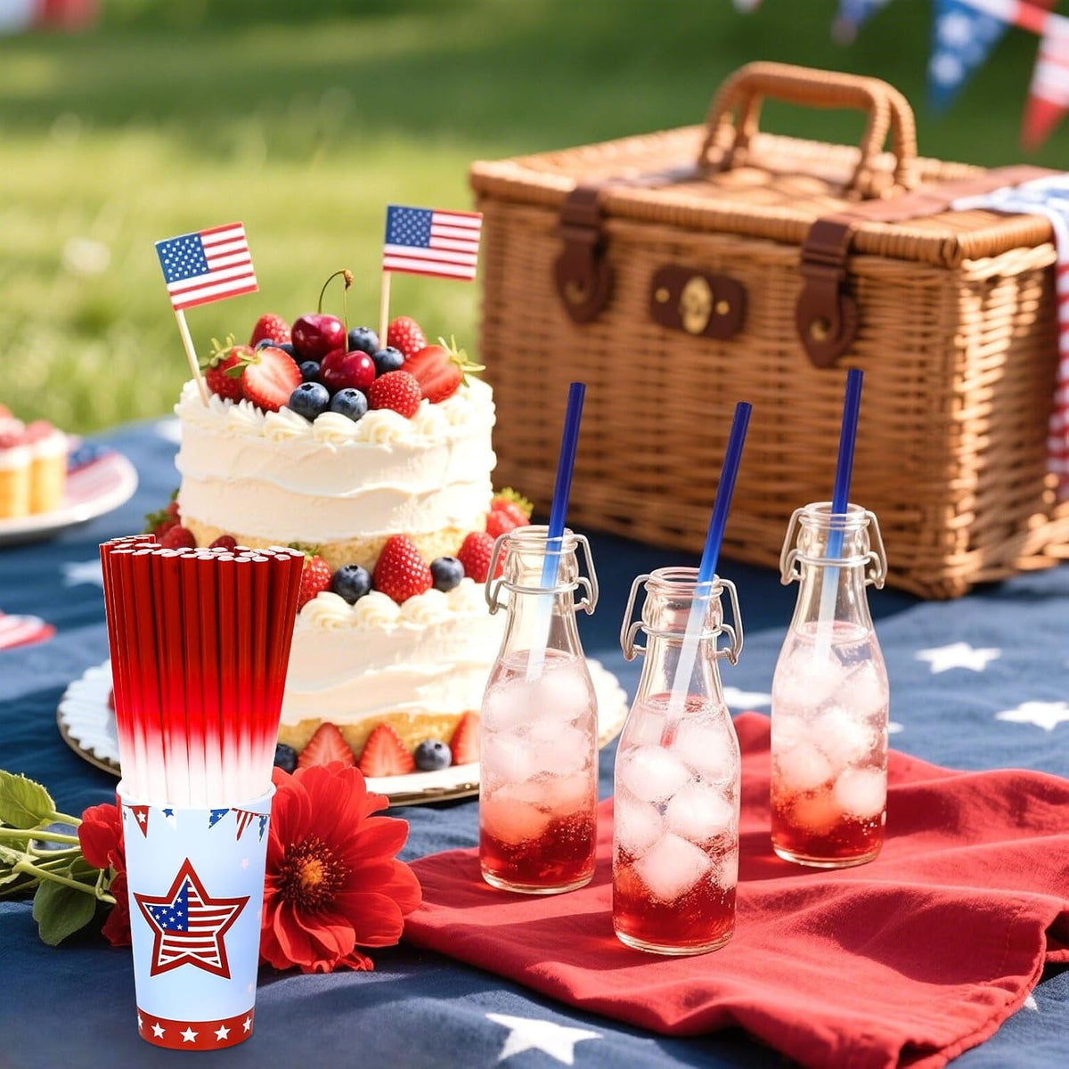 JANYUN 30 Pcs 4th of July Straws, Reusable Plastic Patriotic Straw Red White Blue Drinking Fourth of July Party Favors Accessories for Independence Day Memorial Day Party Supplies