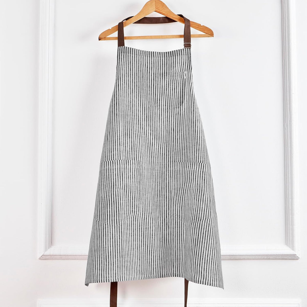 Solino Home Linen Kitchen Apron for Men & Women - Black and White/Brown Bib Apron with Front Pockets - Handcrafted from European Flax