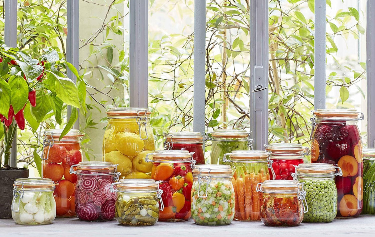 Le Parfait Super Jar, Canning Jars, 2L French Glass Canning Jar w/Round Body, Glass Jars w/Airtight Lid, Canning Jars Wide Mouth, Glass Jar With Lid, Clear Jar, Clear Glass Jars (64oz/2 Quarts, 3 pk)