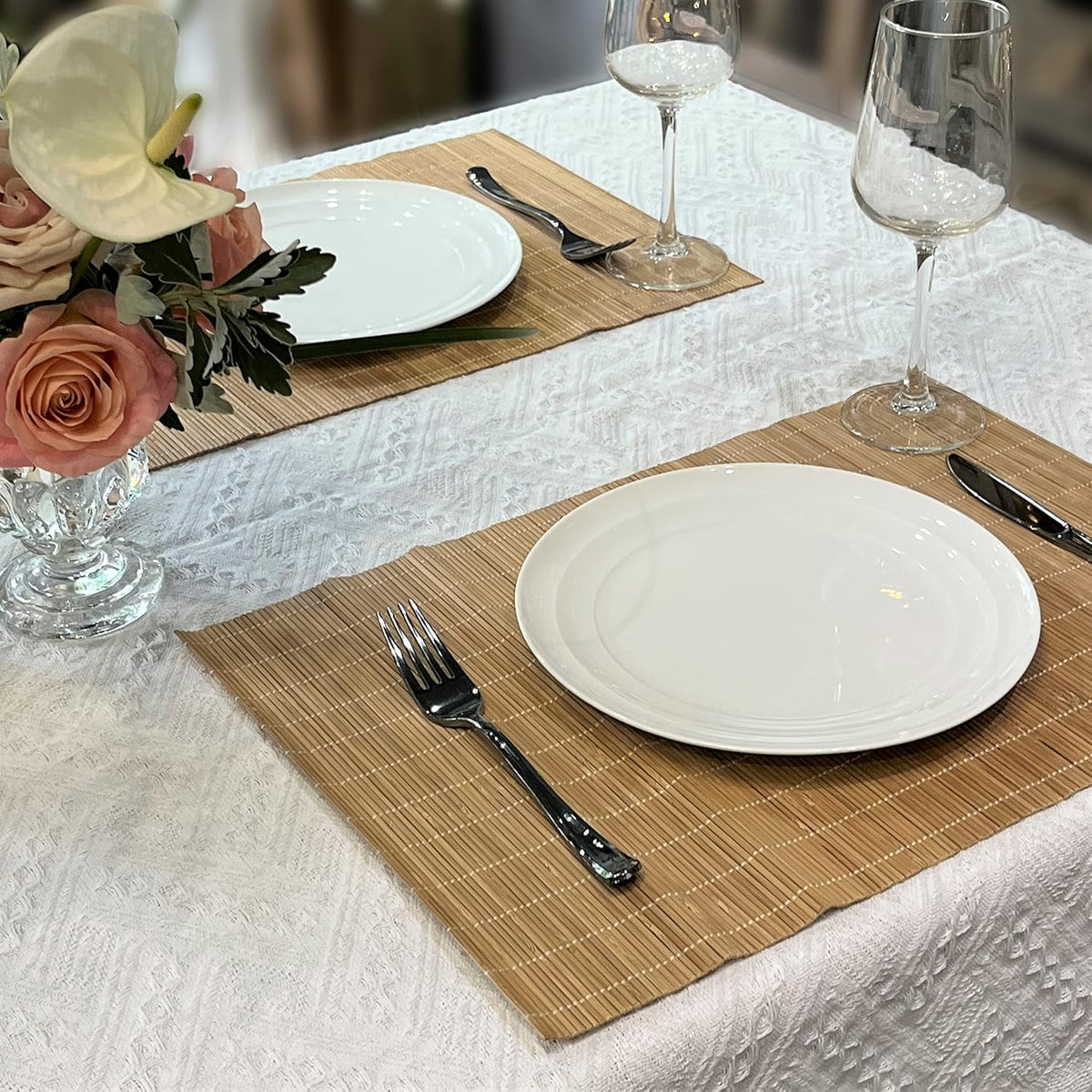 ANDSTAR Set of 4 Pcs Bamboo Placemats Sushi Rolling Mat Japanese Style Natural Anti-Slip Bamboo Placemats Washable Heat-Resistant Table Mats for Dining Room and Kitchen（Brown）